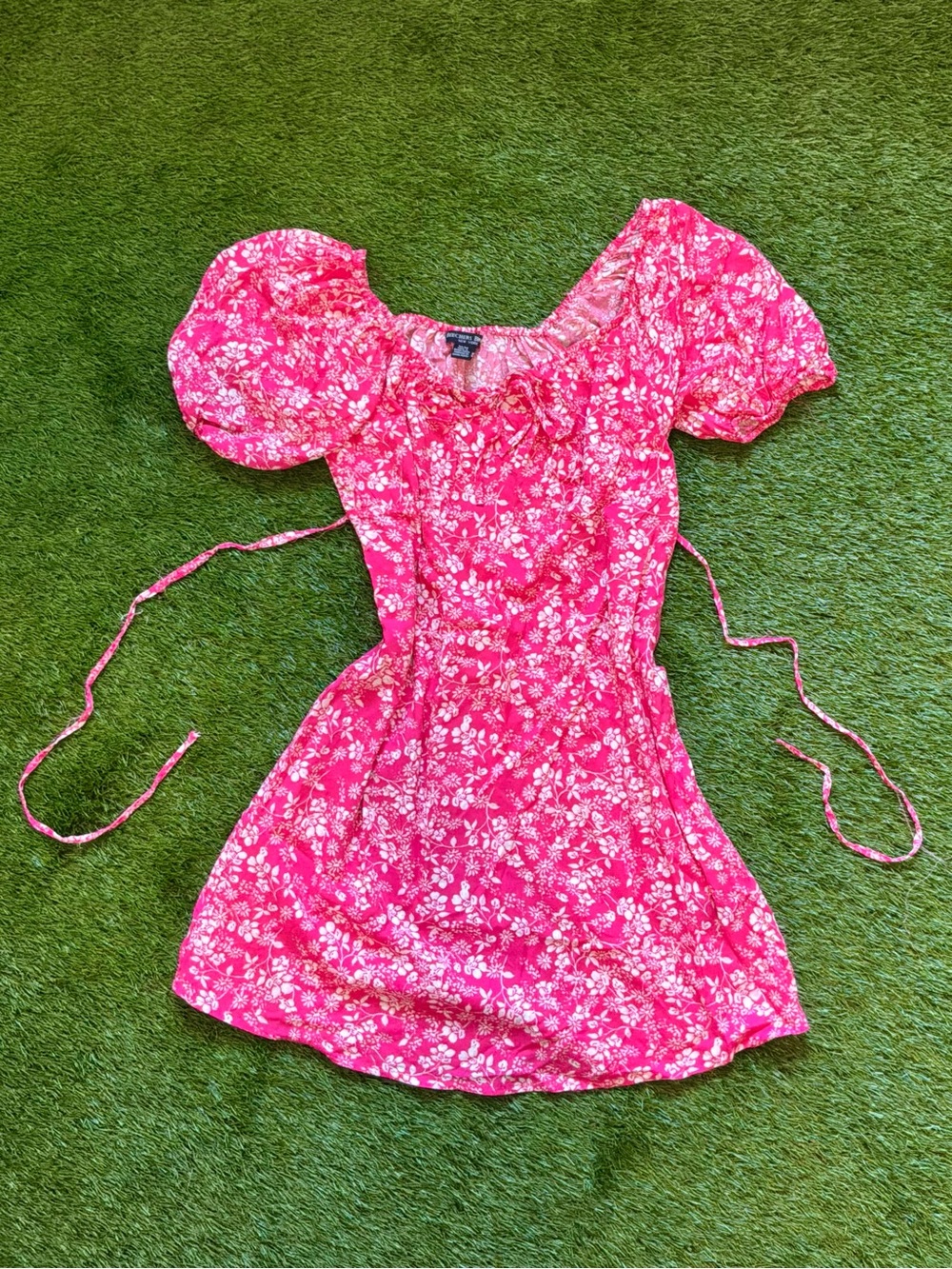 Beechers Brook New York Pink Floral Puff Sleeve Tie Front Mini Dress Medium